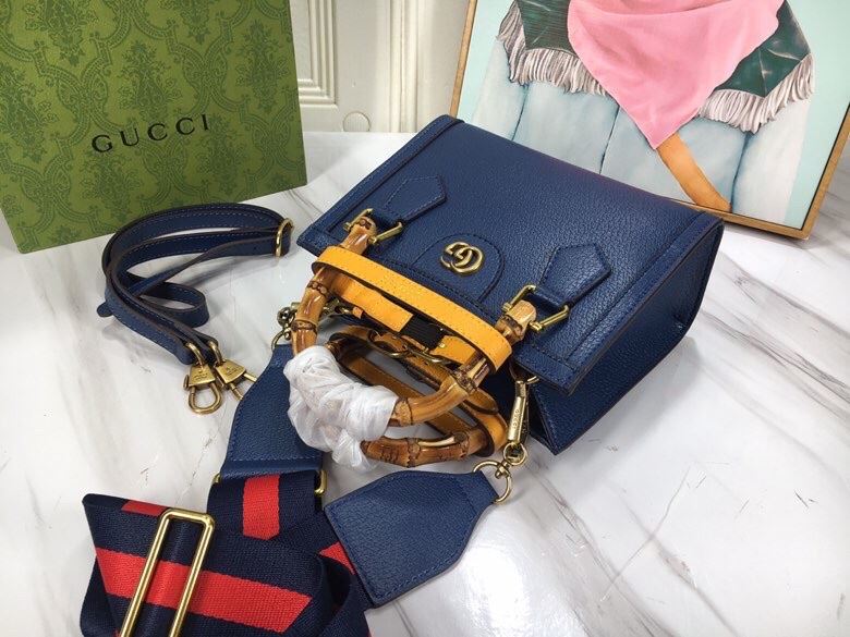 Gucci Shopping Bags